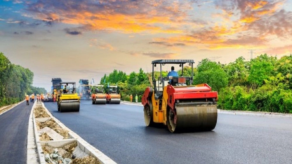 Asphalt work in Kashan Asphalt work in Kashan